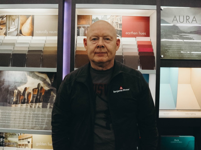 Chuck Siegel_Inside Sales Rep._Dages Hike Point Paint